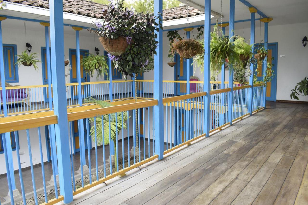 Hotel Hacienda Santa Clara Santa Rosa de Cabal Exterior photo